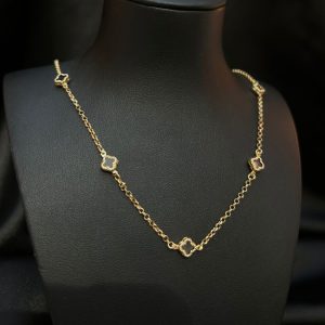 שרשרת תלתן שחור זהב צהוב 14k